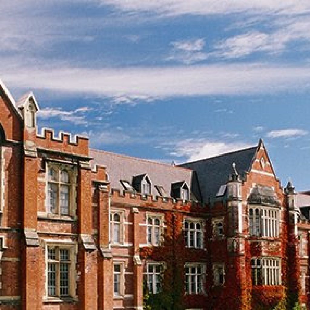 Victoria University Admissions in MBBS